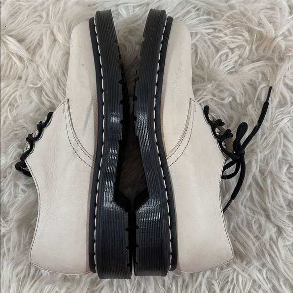 Dr. Martens 1461 HDW Ivory Oxford Hardware Leather Shoes Women’s Size 8 Unisex - Picture 10 of 12